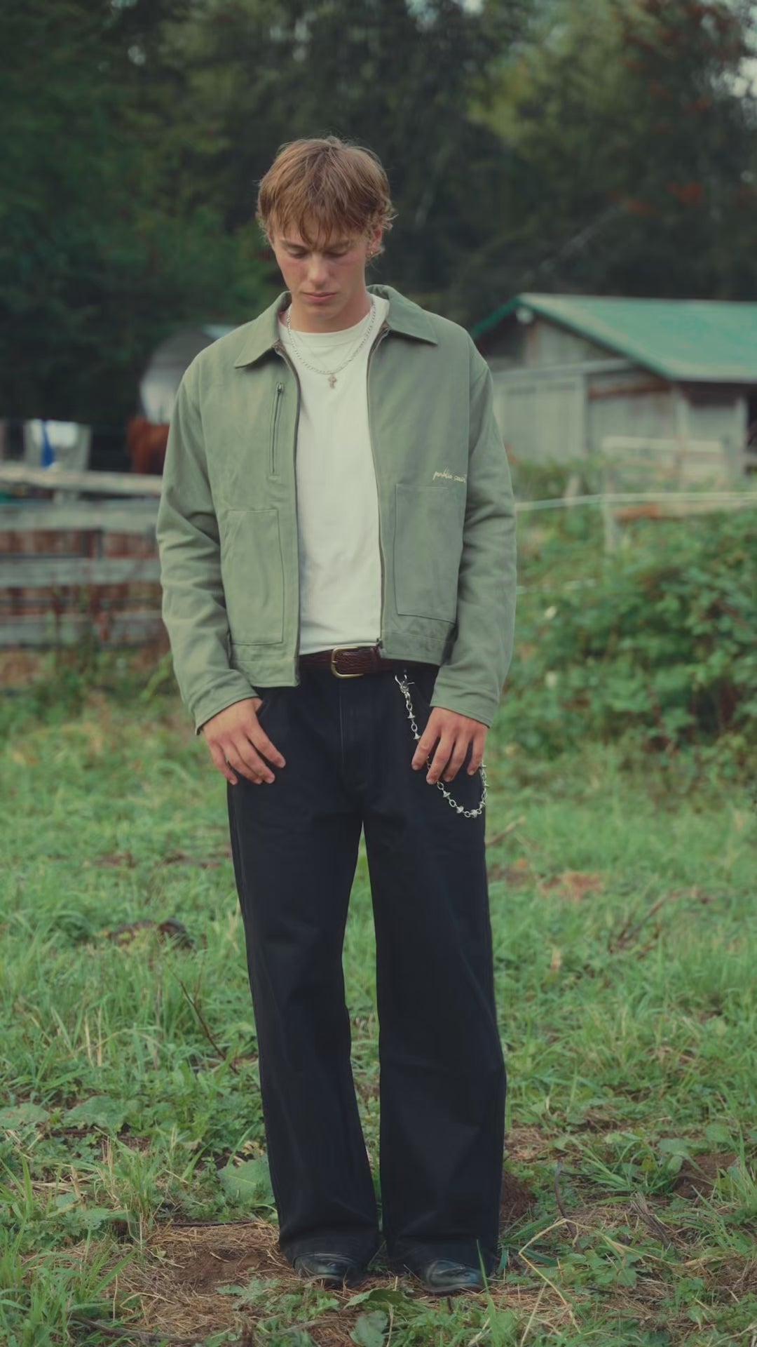 Load video: BRONCO DENIM - BLACK