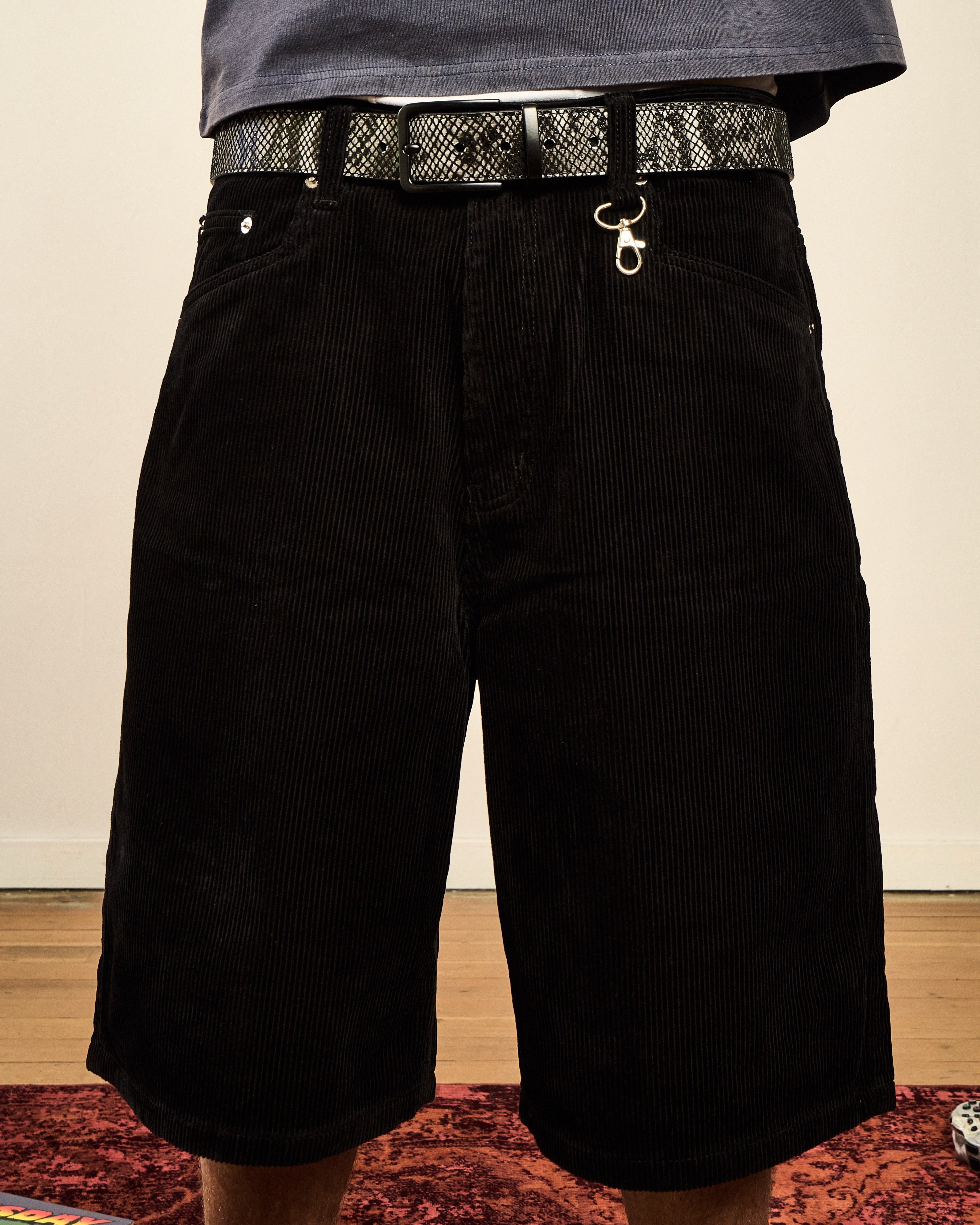 Corduroy Short – Public Saint