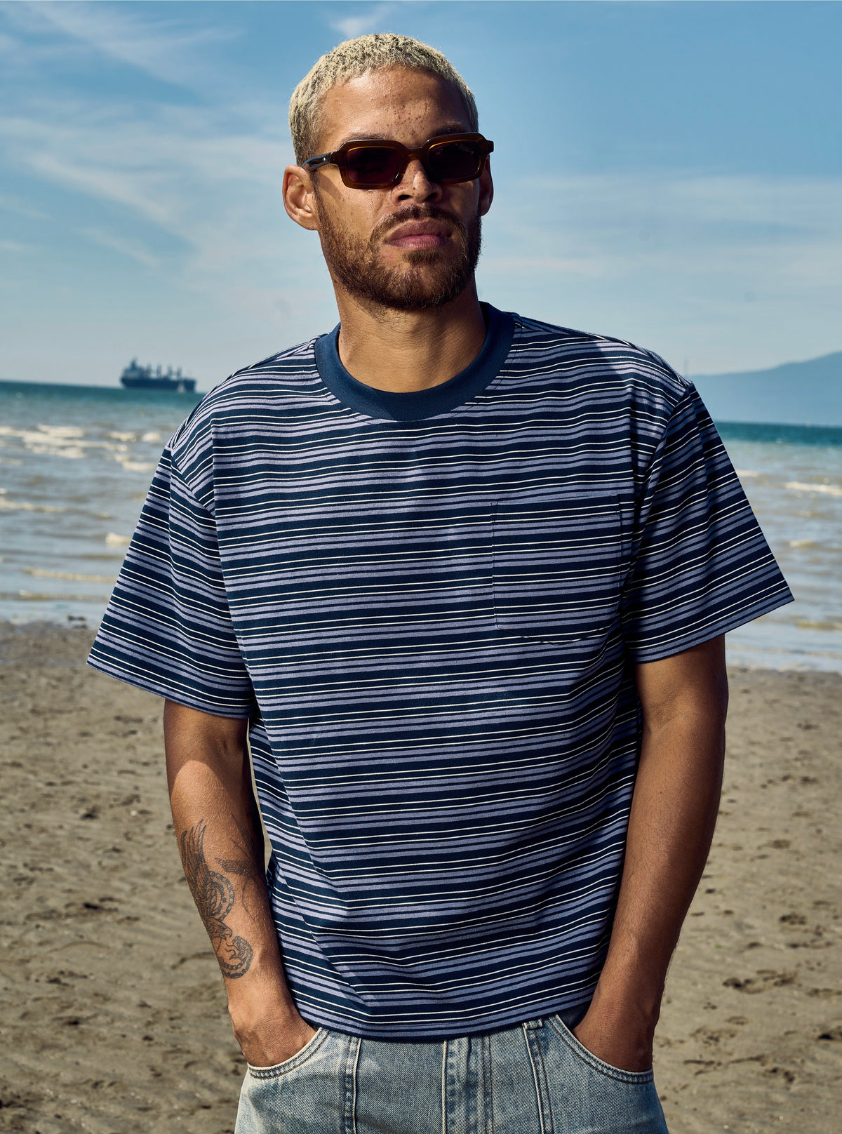 (PRE-ORDER) Navy Striped Tee